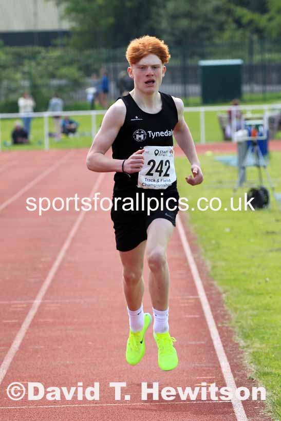 Boys Under-15s 800 metres, 2023 North Eastern Track and Field Champs., Middlesbrough Sports Village, Middlesbrough. Photo: David T. Hewitson/Sports for All Pics